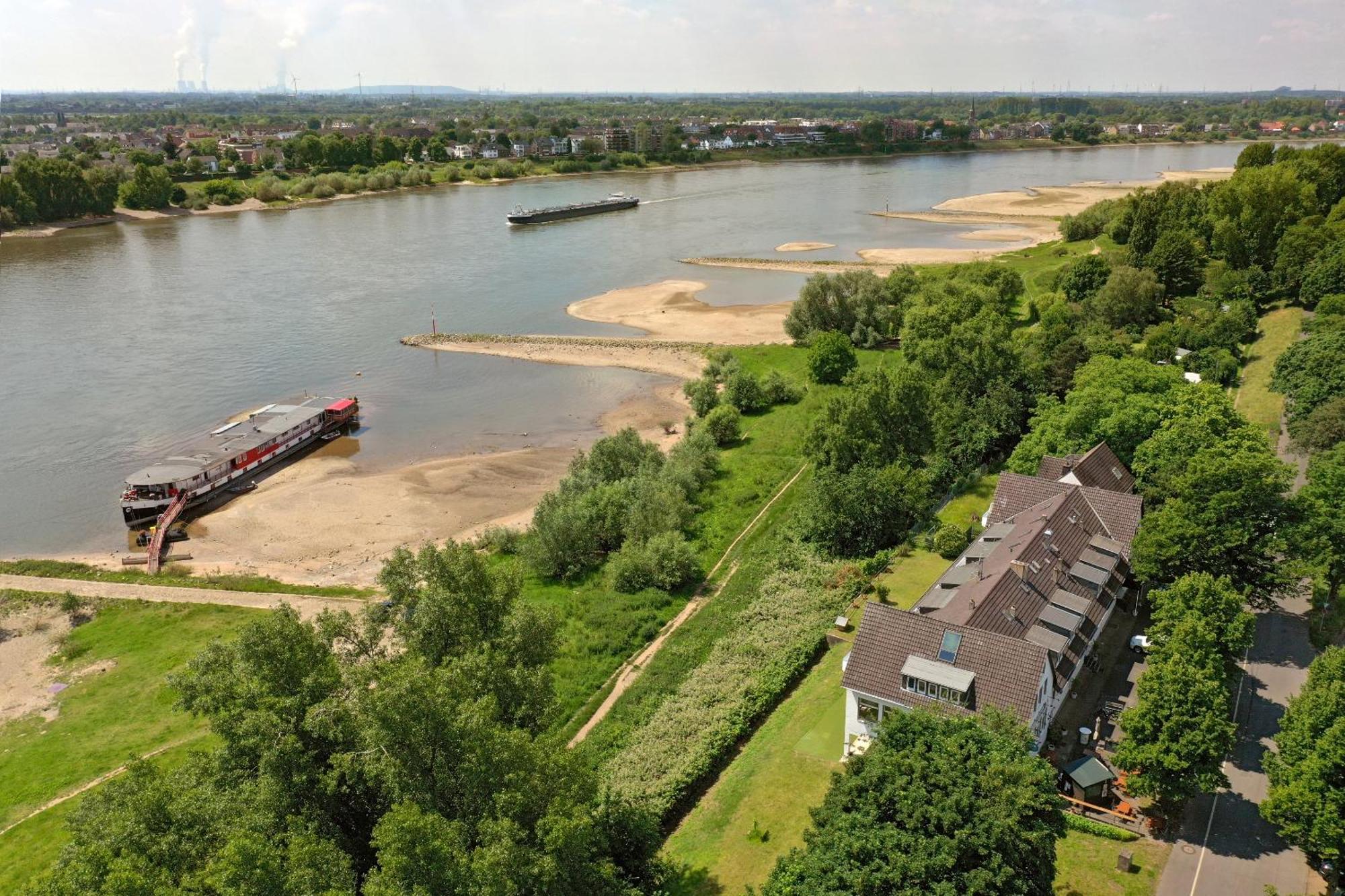 Faehrhaus Hotel Am Rhein By Mayburgh — Photos 1